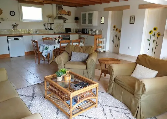 La Petite Sauniere - Chez Helene - En Baie Σπίτι διακοπών *